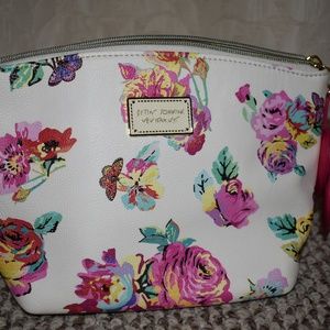 Betsey Johnson Make up Pouch